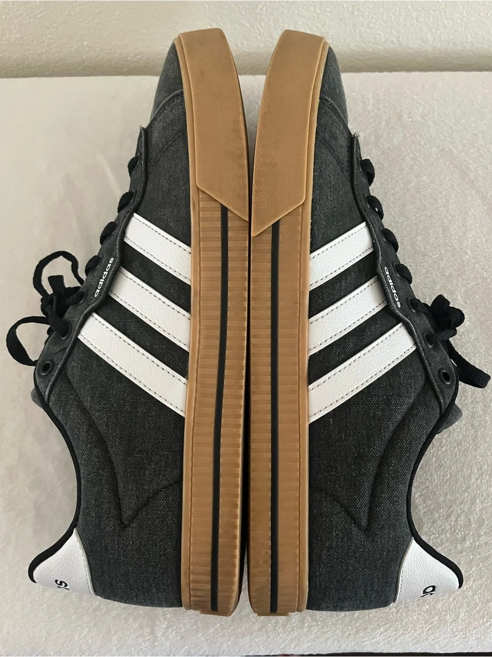 adidas Men’s Gray and White Low-Top Sneakers with Gum Sole 13